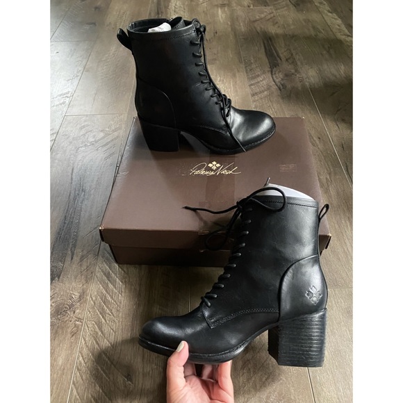 Patricia Nash Sicily Lace Up Combat 